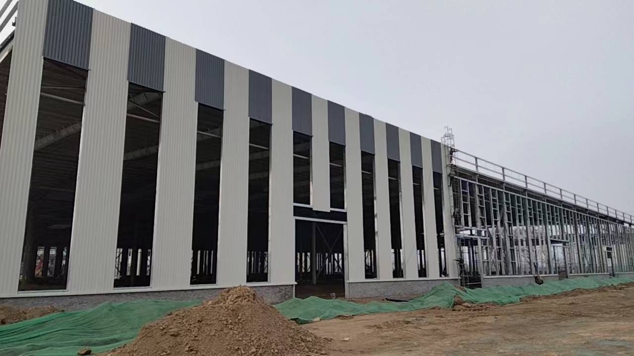 衡水鋼結(jié)構(gòu)  鋼結(jié)構(gòu)墻板安裝  廠房墻板樣式 .jpg